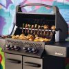 Schwarzer Gasgrill PHANTOM PRESTIGE® 500 RSIB mit Infrarot Seiten- und Rückbrenn... Schwarzer Gasgrill PHANTOM PRESTIGE® 500 RSIB mit Infrarot Seiten- und Rückbrenn...
