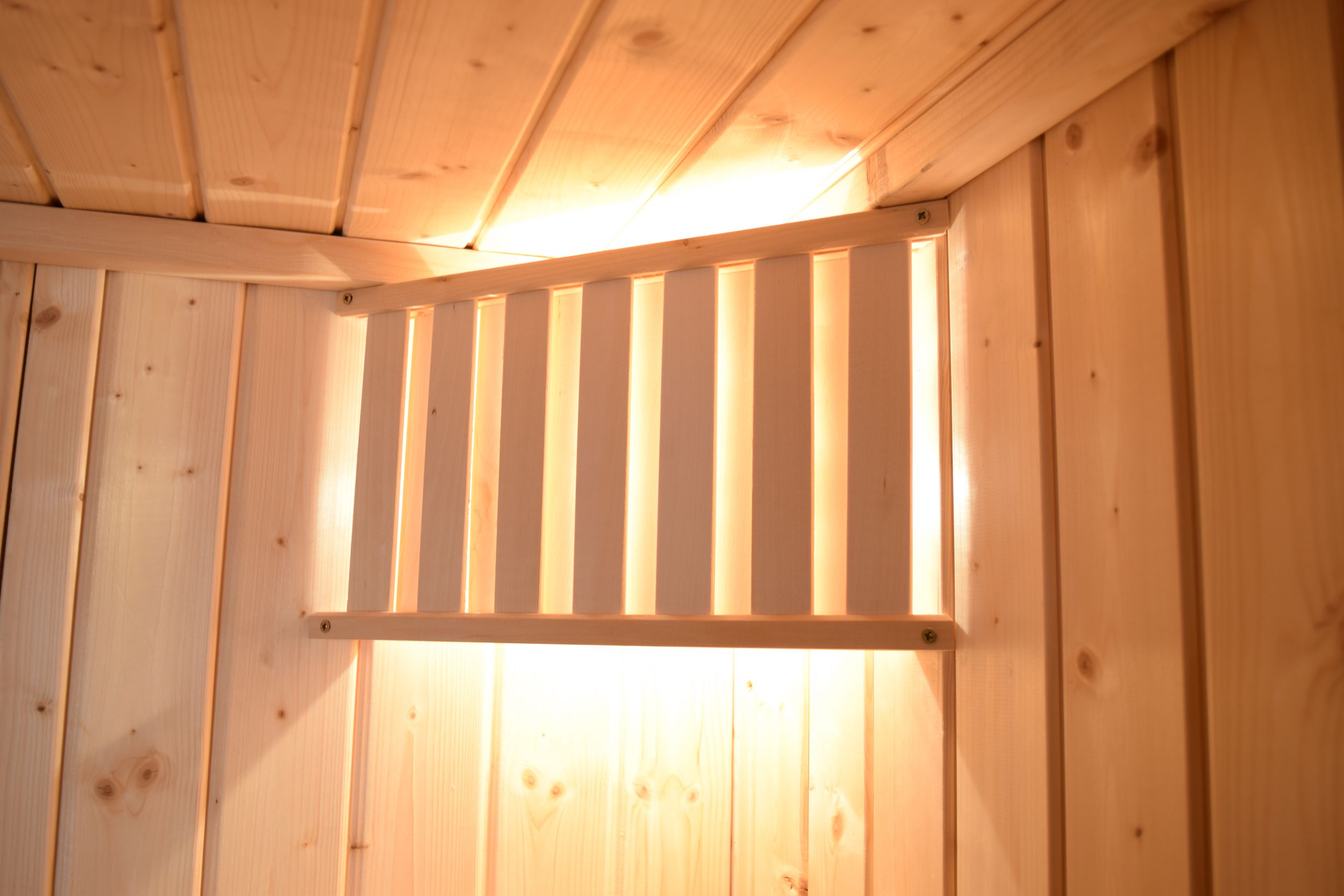 Weka Massivholz-Elementsauna Laukkala 2 mit Glastüre+Fenster - 38 mm mit Eckeinstieg 7,5 kW Bio-Kombiofen BioS inkl. Steuerung Ohne Ofen - Gallery 4 Weka Massivholz-Elementsauna Laukkala 2 mit Glastüre+Fenster - 38 mm mit Eckeinstieg 7,5 kW Bio-Kombiofen BioS inkl. Steuerung Ohne Ofen