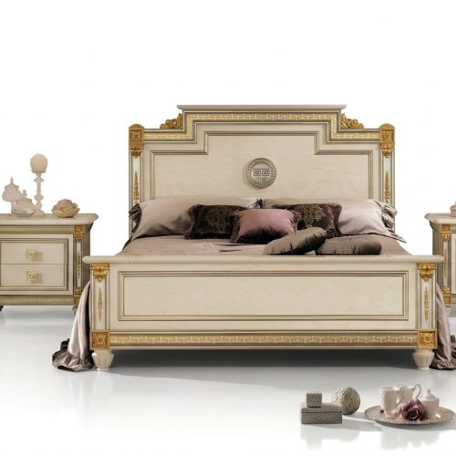 Bett + 2x Nachttisch 3 tlg. Schlafzimmer Set Designer Luxus Schlafzimmer Barock Bett + 2x Nachttisch 3 tlg. Schlafzimmer Set Designer Luxus Schlafzimmer Barock
