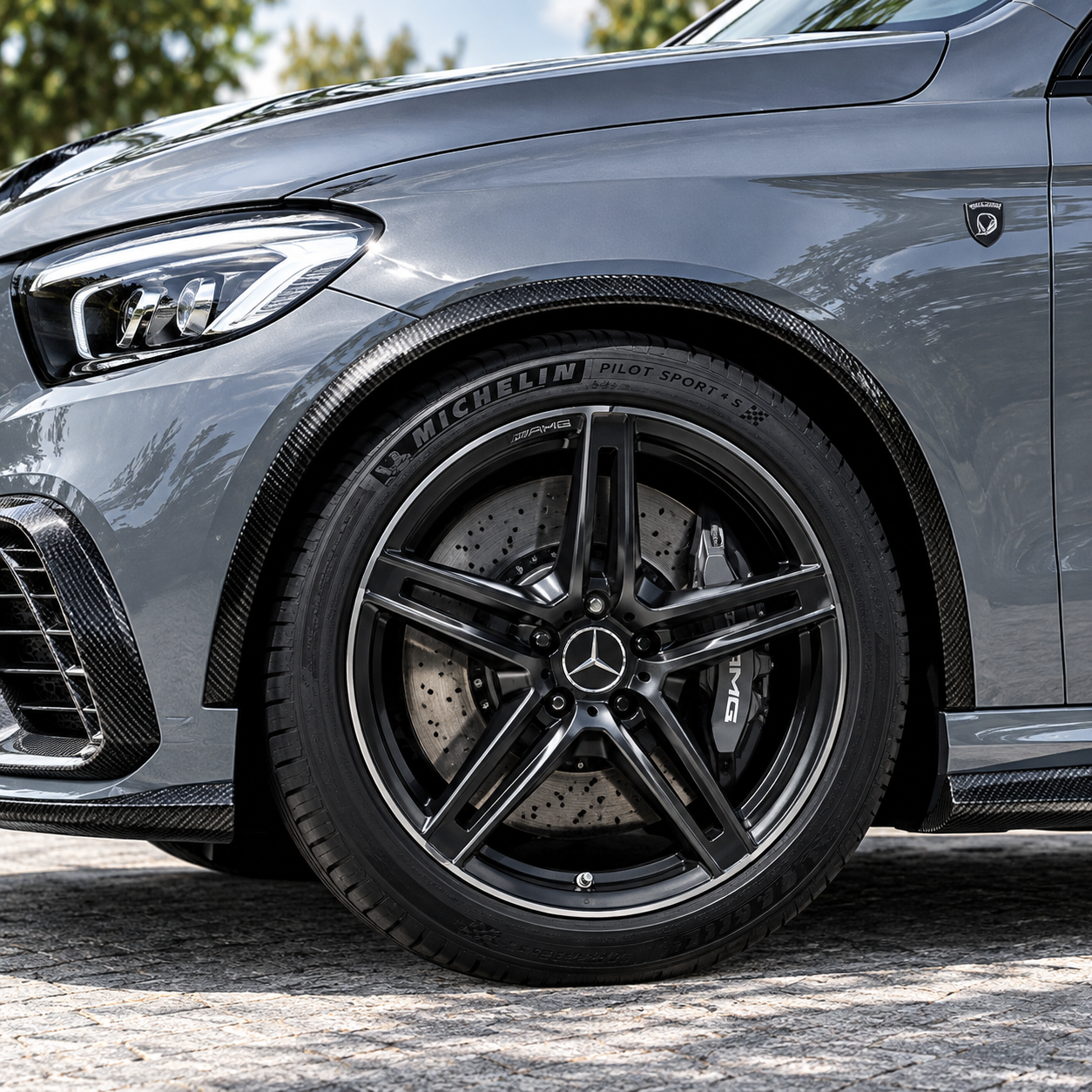 Carbon Kotflügel Verbreiterung für Mercedes-Benz GLC Coupe - MANHART