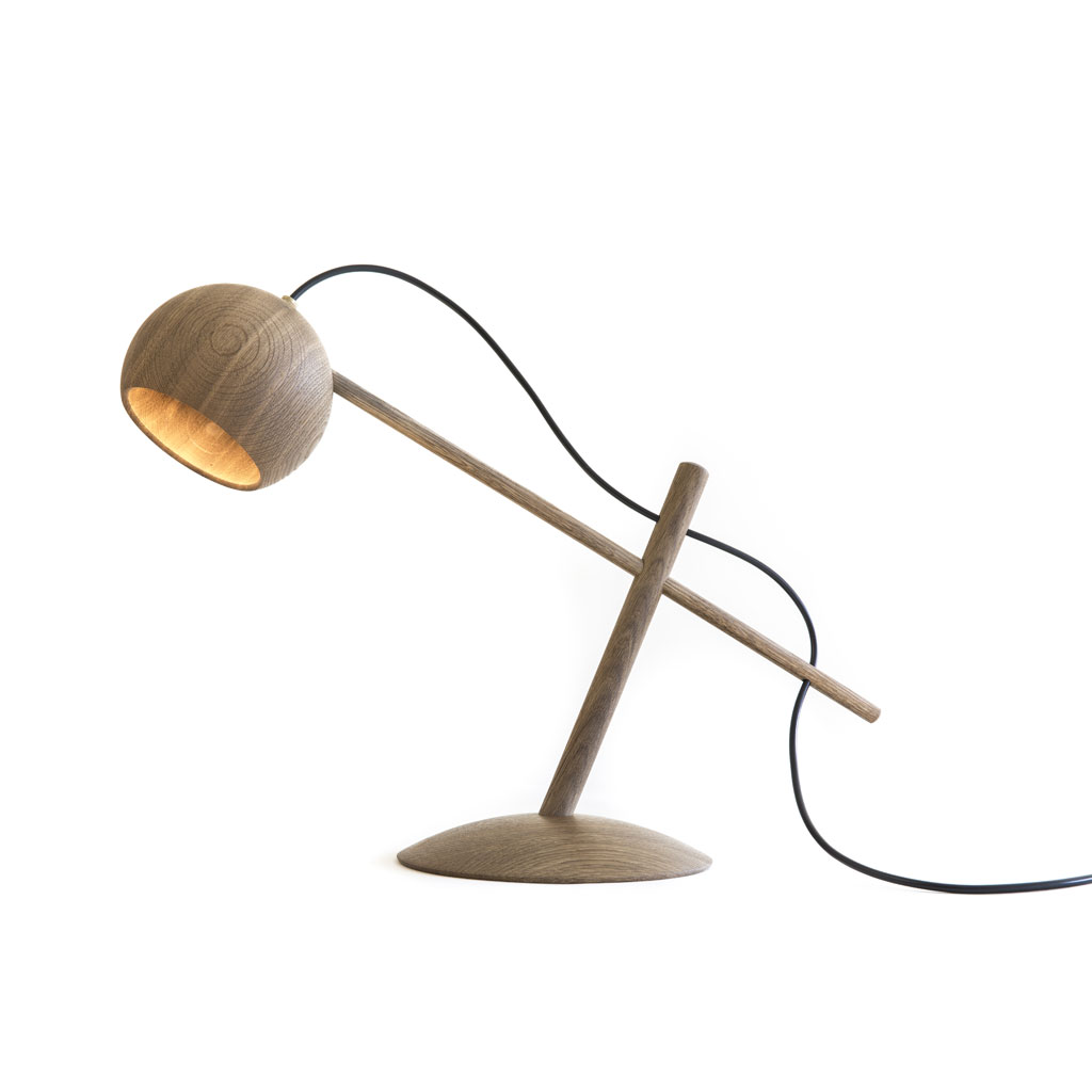 Brdr. Krüger - Lune Lamp - Design LED Schreibtischleuchte aus Holz Brdr. Krüger - Lune Lamp - Design LED Schreibtischleuchte aus Holz
