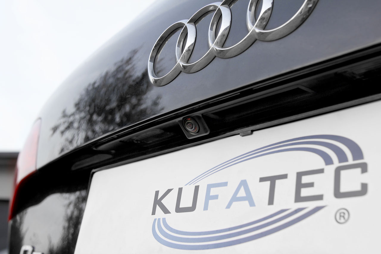 Komplett-Set Front- und Rückfahrkamera für Audi Q7 4L Komplett-Set Front- und Rückfahrkamera für Audi Q7 4L
