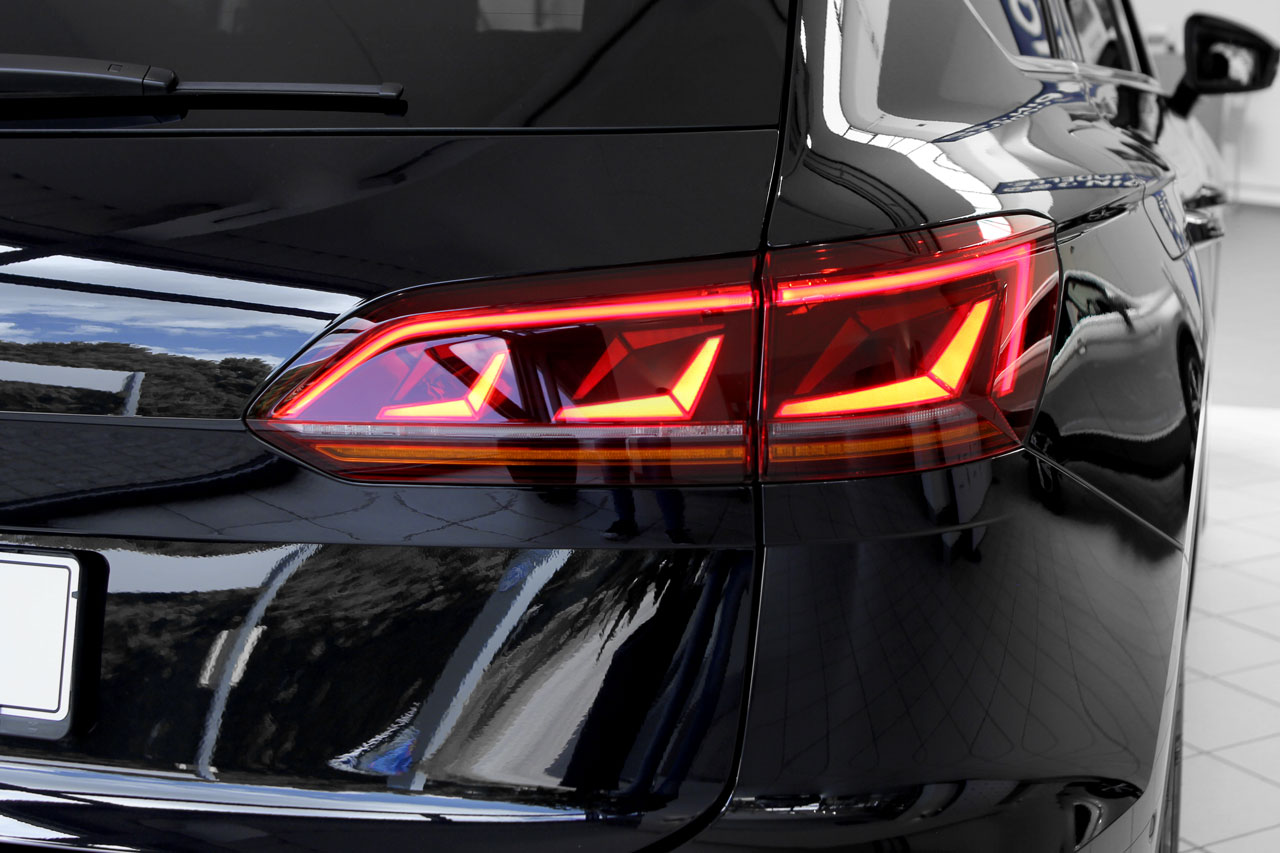 Komplettset LED-Heckleuchten für VW Touareg CR mit dynamischen Blinker Komplettset LED-Heckleuchten für VW Touareg CR mit dynamischen Blinker