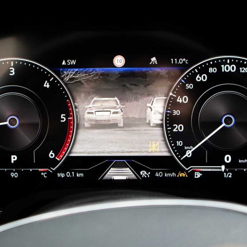 Komplettset Nachtsichtassistent Night Vision für VW Touareg CR Komplettset Nachtsichtassistent Night Vision für VW Touareg CR
