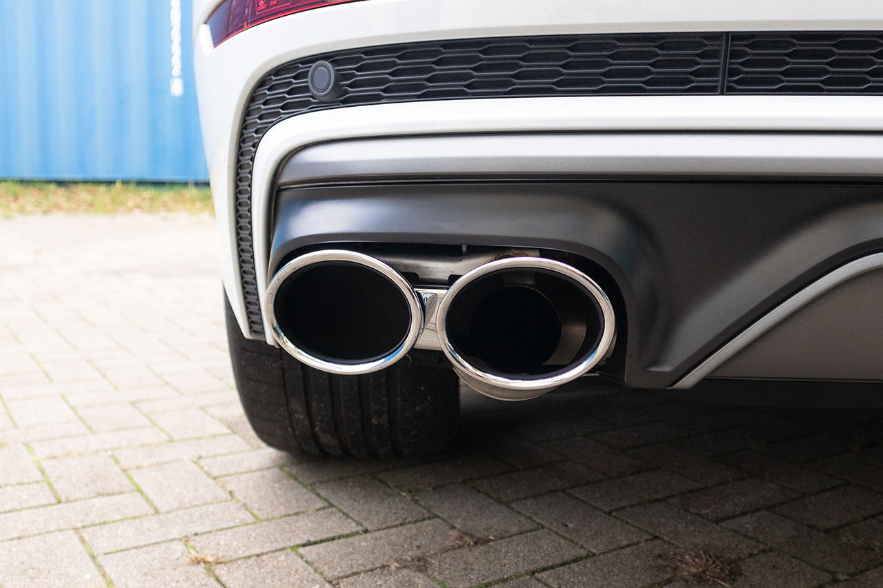 Komplettset Umbau für Audi Q8 auf SQ8 Auspuffanlage Komplettset Umbau für Audi Q8 auf SQ8 Auspuffanlage