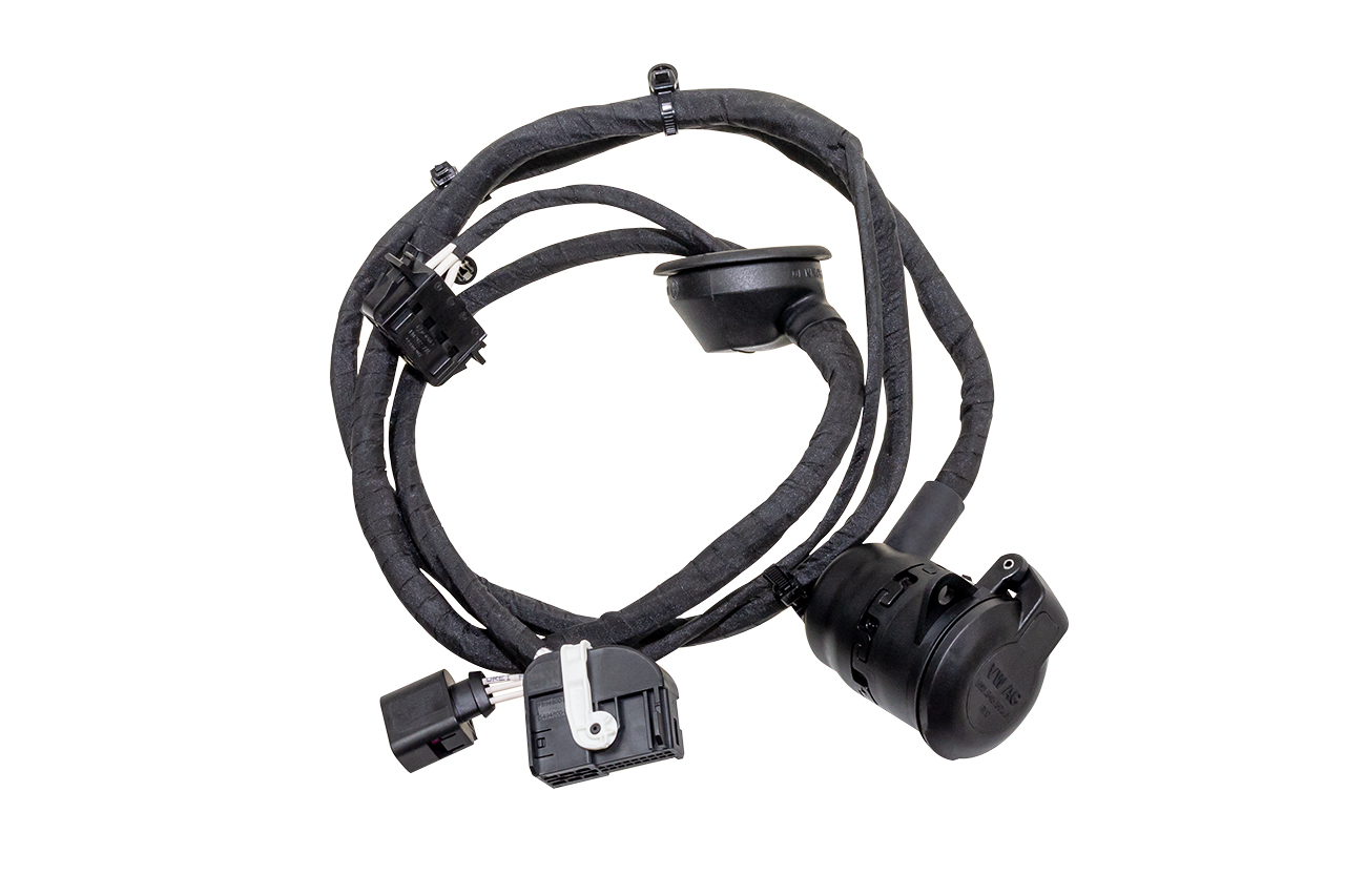 Original Kufatec Kabelsatz Kabel Anhängerkupplung AHK Steckdose für VW Golf 7 VII Original Kufatec Kabelsatz Kabel Anhängerkupplung AHK Steckdose für VW Golf 7 VII