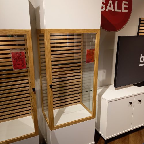 Wehrsdorfer Vitrine rechts in Wehrsdorfer Vitrine rechts in