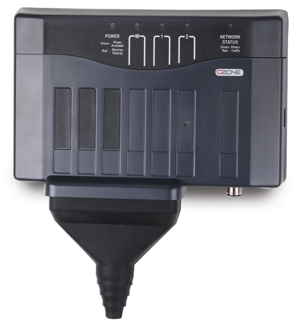 CZone Motor Output Interface (MOI) with Connector and Protective Boot CZone Motor Output Interface (MOI) with Connector and Protective Boot