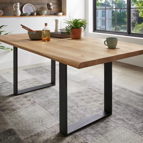 G+K Tisch 600, 180x100, Wildeiche massiv geölt, gedrehte Kante, Gestell U-Profil schwarz G+K Tisch 600, 180x100, Wildeiche massiv geölt, gedrehte Kante, Gestell U-Profil schwarz