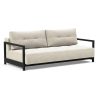 Innovation BiFrost Deluxe Excess 357 Taura Off White mit Fußbank Bifrost Puff
