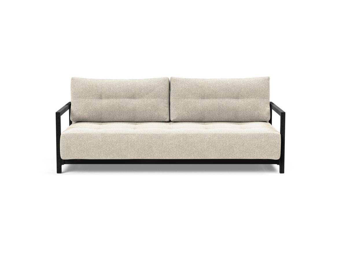 Innovation BiFrost Deluxe Excess 357 Taura Off White mit Fußbank Bifrost Puff