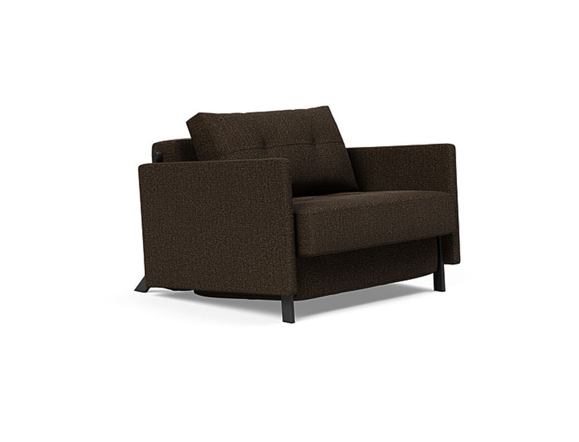Innovation Cubed 02 Stuhl mit Armlehnen 358 Taura Choco