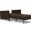 Innovation Cubed 02 Stuhl mit Armlehnen 358 Taura Choco