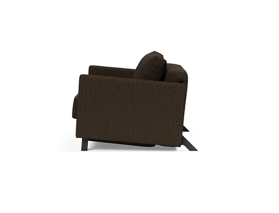 Innovation Cubed 02 Stuhl mit Armlehnen 358 Taura Choco