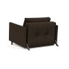Innovation Cubed 02 Stuhl mit Armlehnen 358 Taura Choco