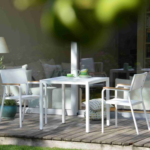 Aria Outdoor-Tisch 80 x 80 x 75 weiß Aria Outdoor-Tisch 80 x 80 x 75 weiß