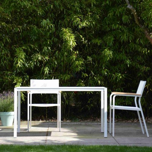 Aria Outdoor-Tisch 140 x 80 x 75 weiß Aria Outdoor-Tisch 140 x 80 x 75 weiß