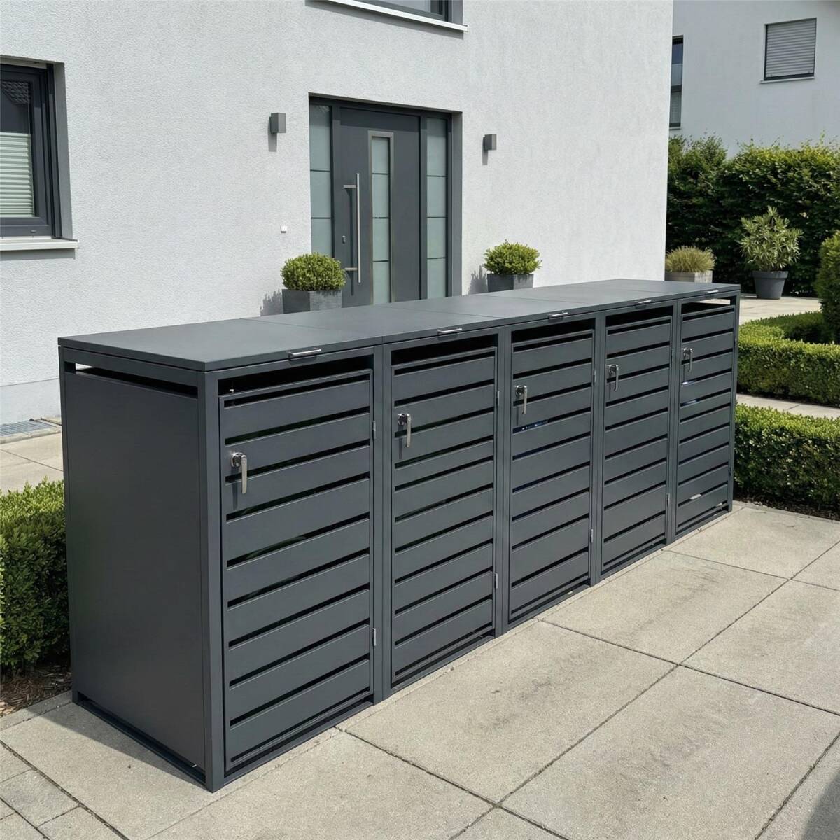 Metzler Mülltonnenbox | 5er | 240l | Anthrazit RAL 7016 | aus Stahl | mit Sichtstreifen | rostfrei & massiv | Türgriff mit Schloss - Gallery 4 Metzler Mülltonnenbox | 5er | 240l | Anthrazit RAL 7016 | aus Stahl | mit Sichtstreifen | rostfrei & massiv | Türgriff mit Schloss