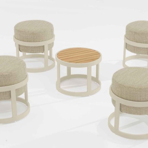 Totem Hocker Set + Coffee Table für den Garten Mokka