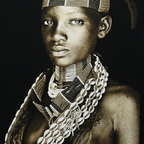 Gobelin Bild - Nyame Ruwa - Sepia ca. 125 x 195 cm gerahmt Gobelin Bild - Nyame Ruwa - Sepia ca. 125 x 195 cm gerahmt